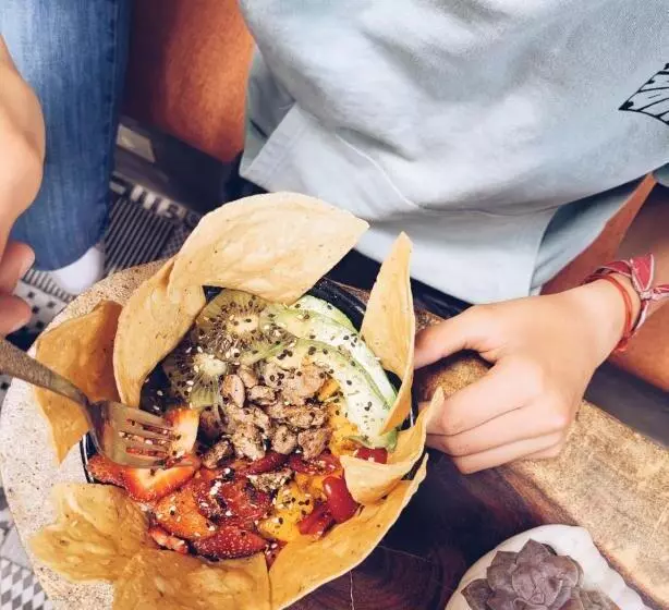 ペンション Hoja Santa Posada