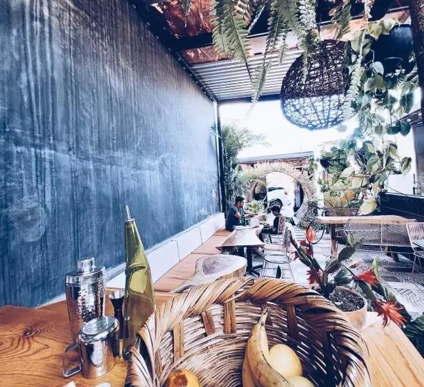 ペンション Hoja Santa Posada