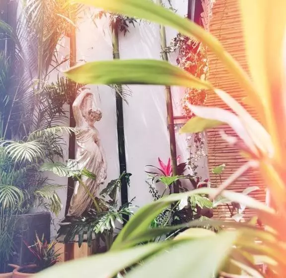 ペンション Hoja Santa Posada