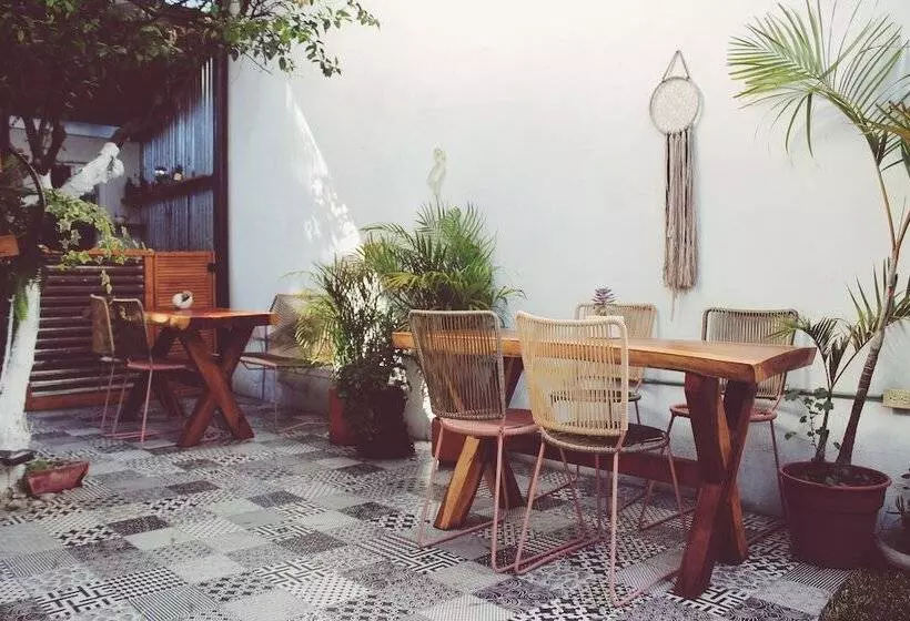 ペンション Hoja Santa Posada