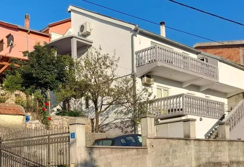 پانسیون Mini Garsonjera