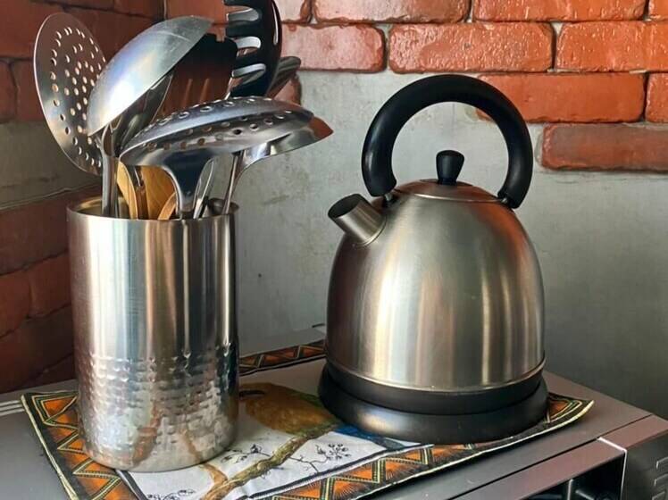 住宿加早餐  The Mountains