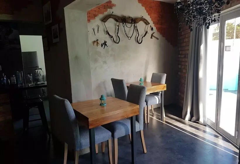 ベッドアンドブレックファースト The Mountains