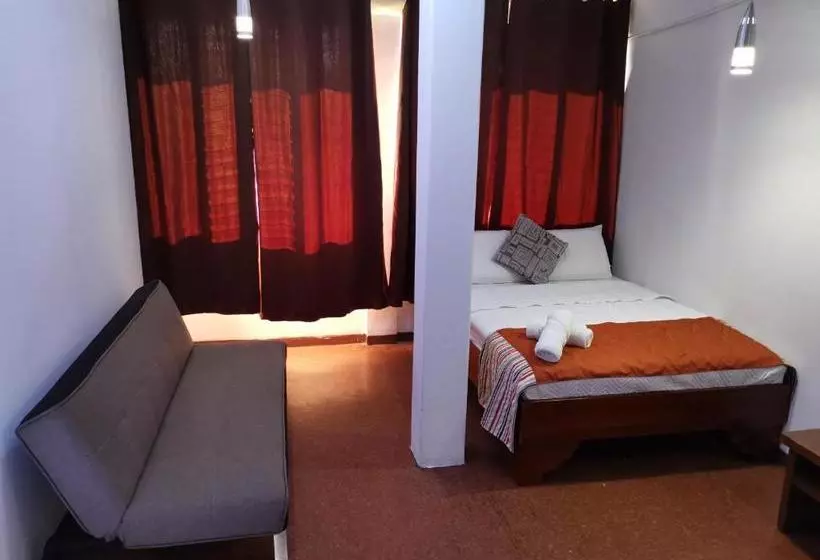 هتل Pura Vida Backpackers Golfito