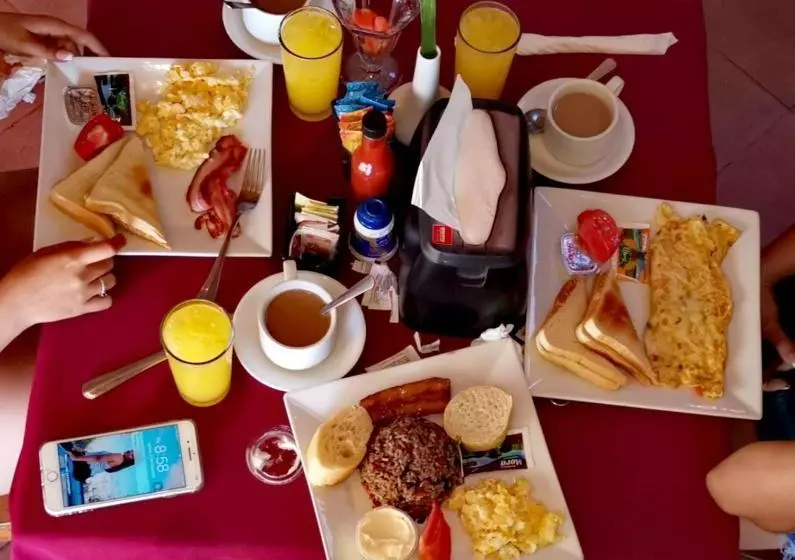 هتل Pura Vida Backpackers Golfito