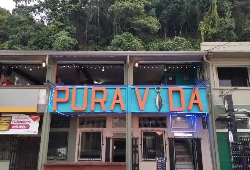 هتل Pura Vida Backpackers Golfito