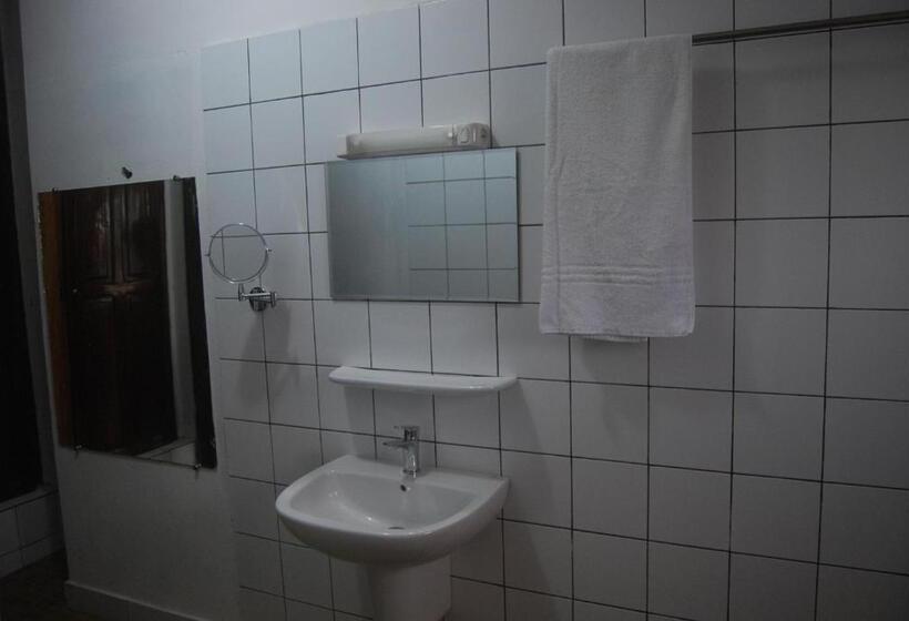 هتل Karls Guesthouse