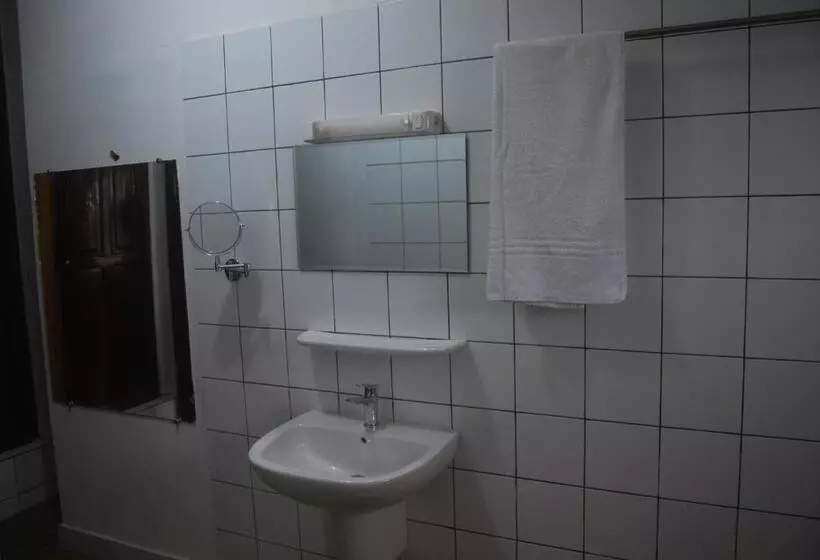 هتل Karls Guesthouse