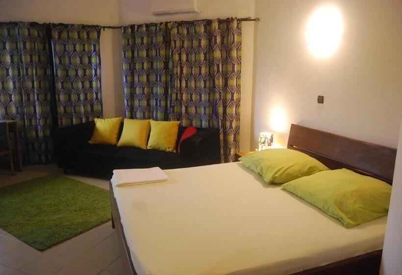 هتل Karls Guesthouse