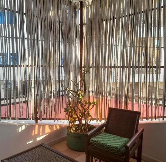 هتل Karls Guesthouse