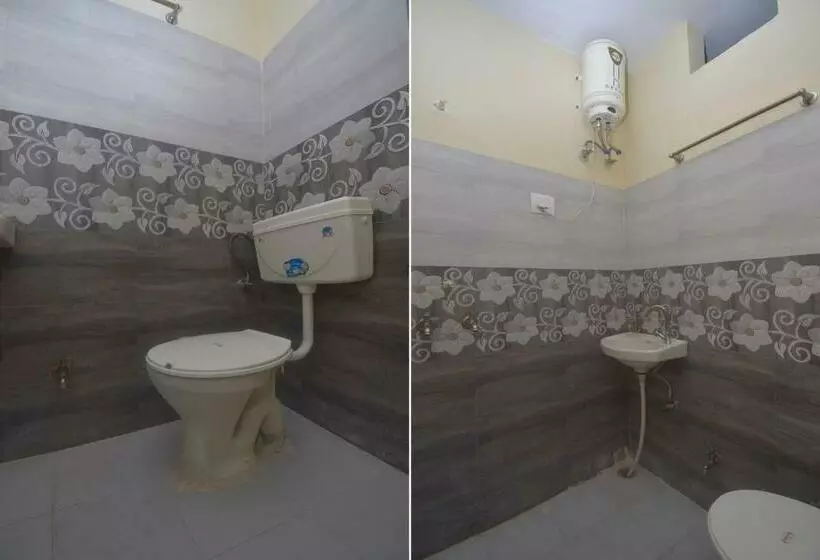 ホテル Spot On 36200 Murli Guest House