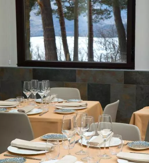 Villa Lucerna Sports & Hotel Resort