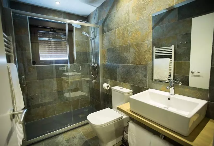 Villa Lucerna Sports & Hotel Resort