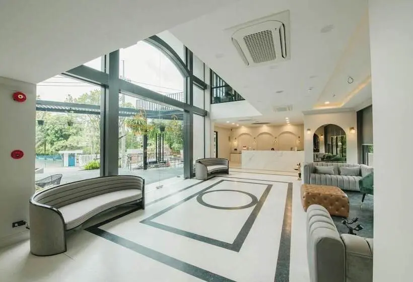 Carrara Hotel Hatyai