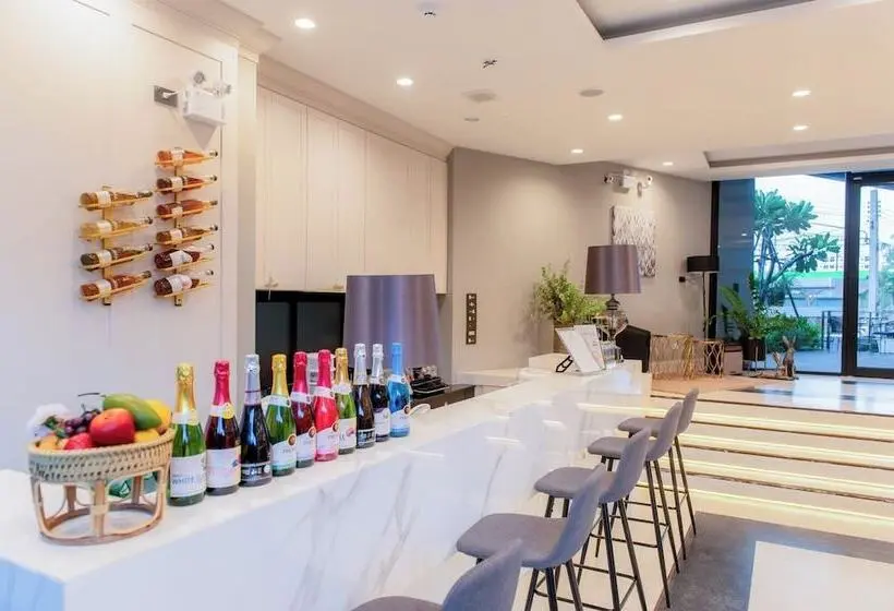 Carrara Hotel Hatyai