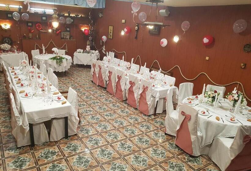 Общежитие Hostal Milenium