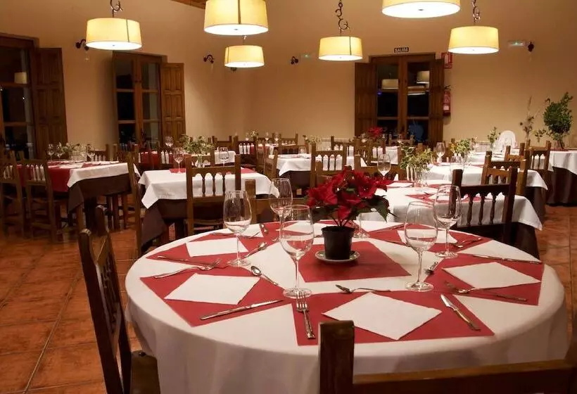 Hotelli Valle Del Eria