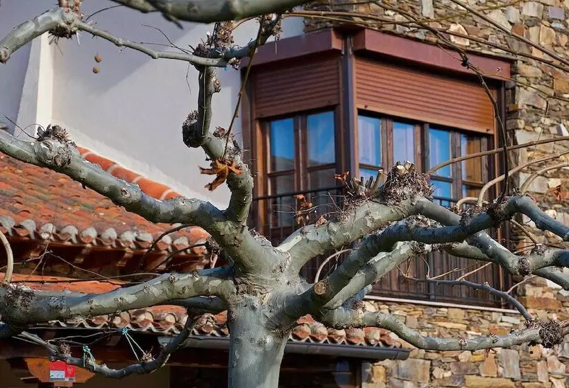 Hotelli Valle Del Eria