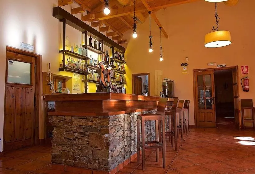 Hotelli Valle Del Eria