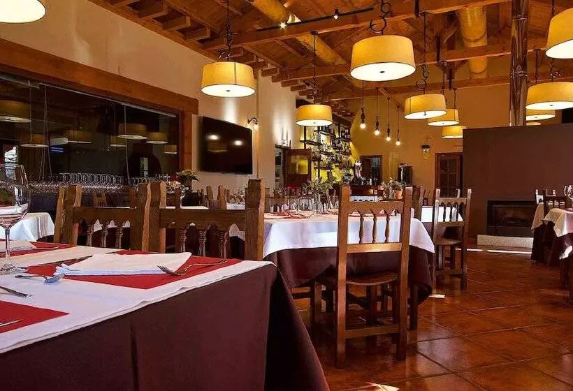 Hotelli Valle Del Eria