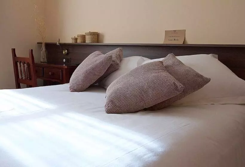 Hotelli Valle Del Eria