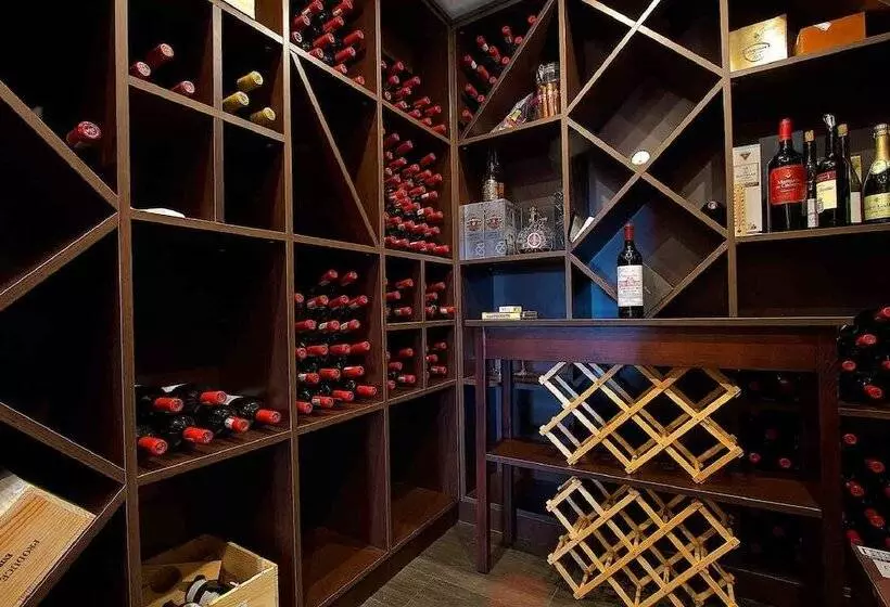 Hotelli Valle Del Eria