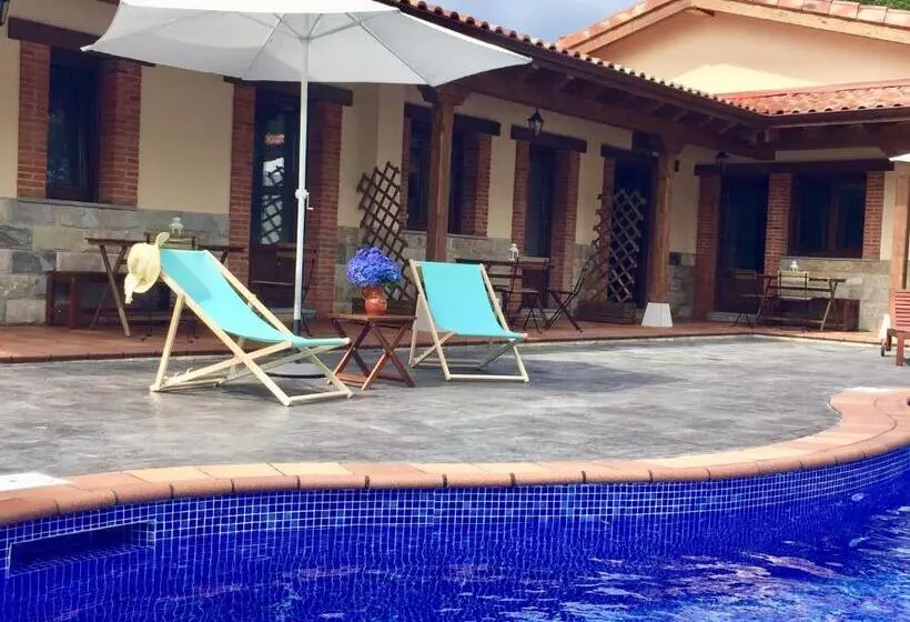 Las Carriles Apartamentos Rurales