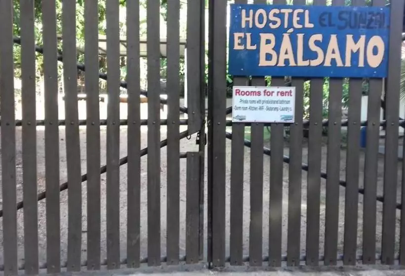Retkeilymaja Hostal El Balsamo