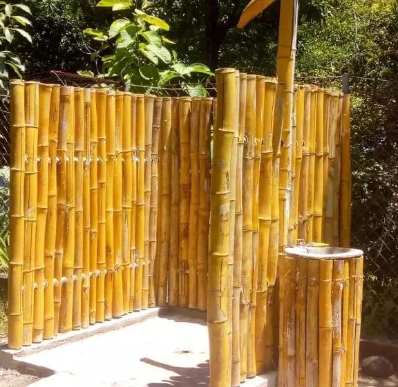 Retkeilymaja Hostal El Balsamo