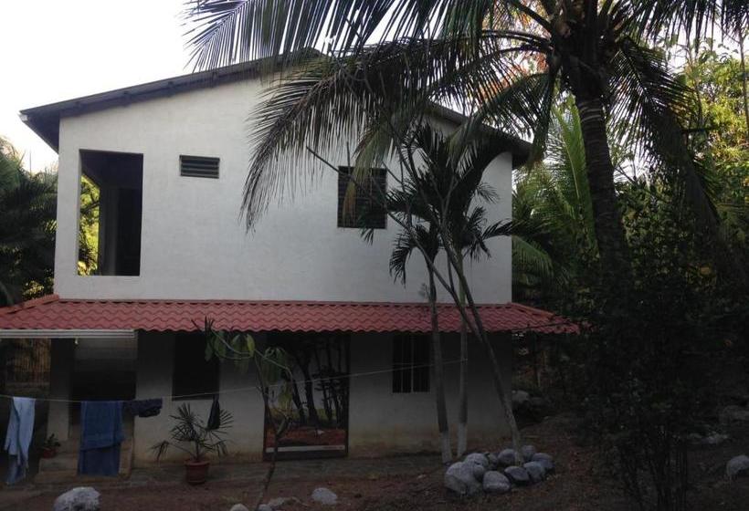 هاستل Hostal El Balsamo