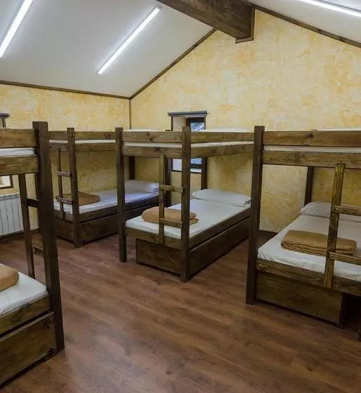 Albergue Villa De Bulnes