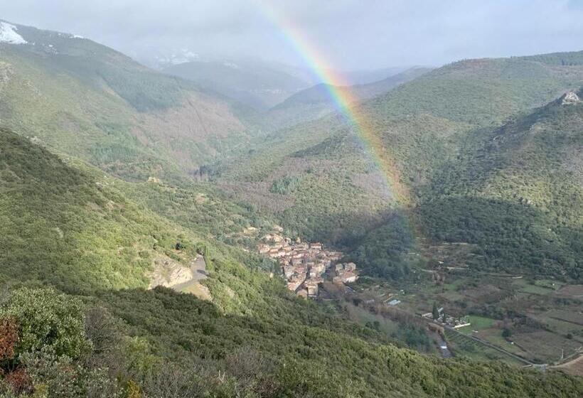 تختخواب و صبحانه La Cour Carree   Chambres D Hôtes