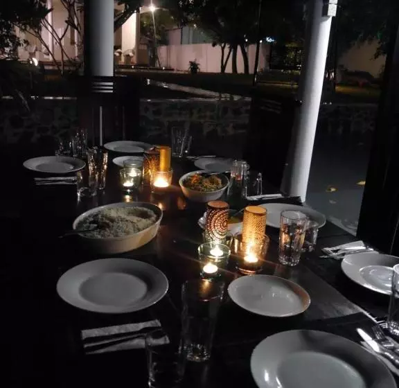 Aamiaismajoitus (B&B) Villa Layanga   Riverside Guestrooms