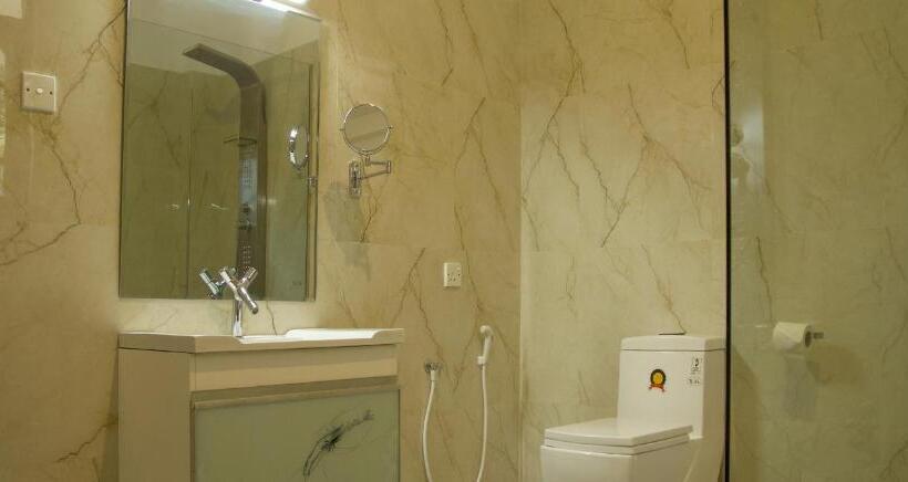 Nocleg ze śniadaniem Villa Layanga   Riverside Guestrooms