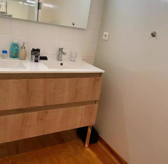 Aamiaismajoitus (B&B) Le Clos De La Cathedrale