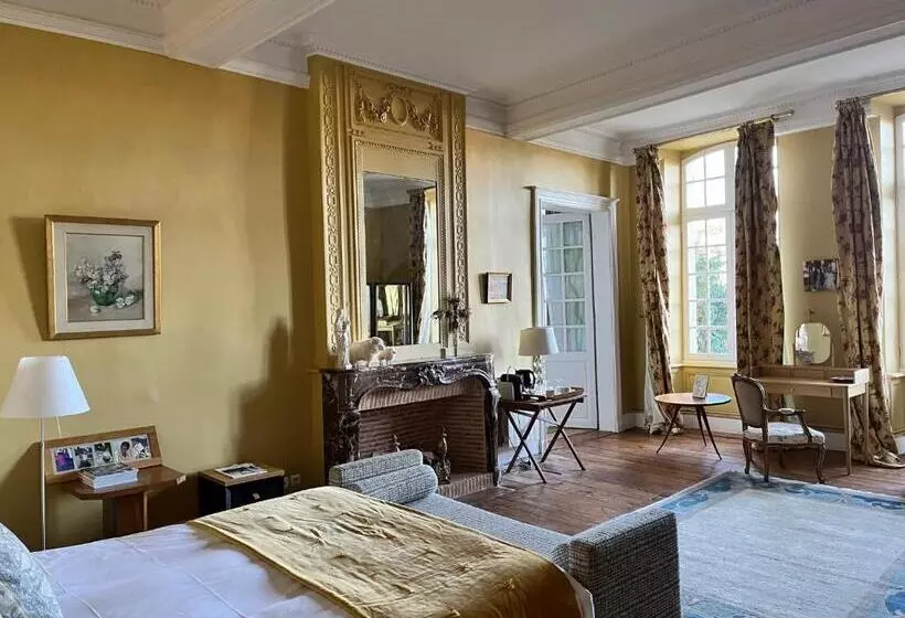 Aamiaismajoitus (B&B) Le Clos De La Cathedrale