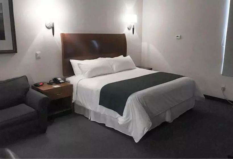 ホテル Days Inn By Wyndham Piedras Negras