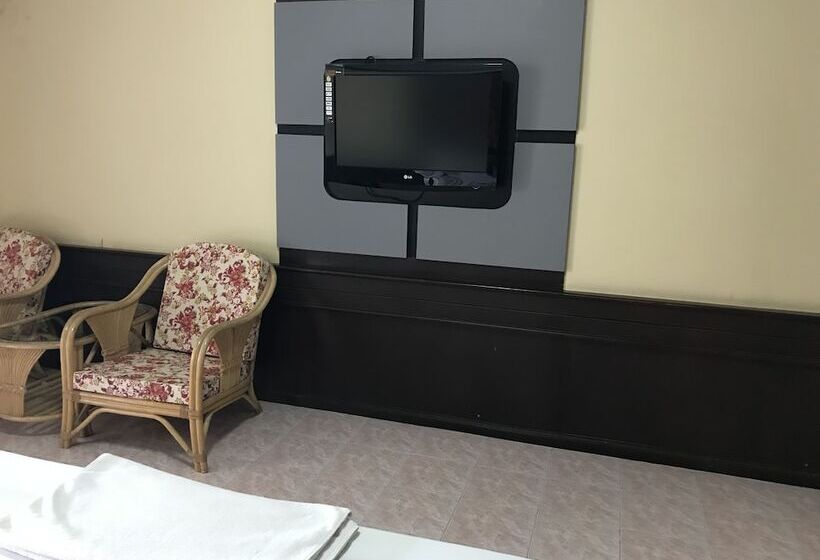 호텔 Khon Kaen Ruenrom