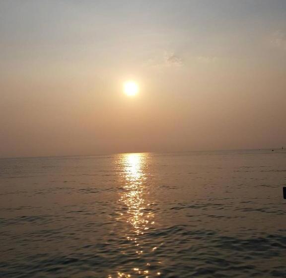 پانسیون Plaza Huahin