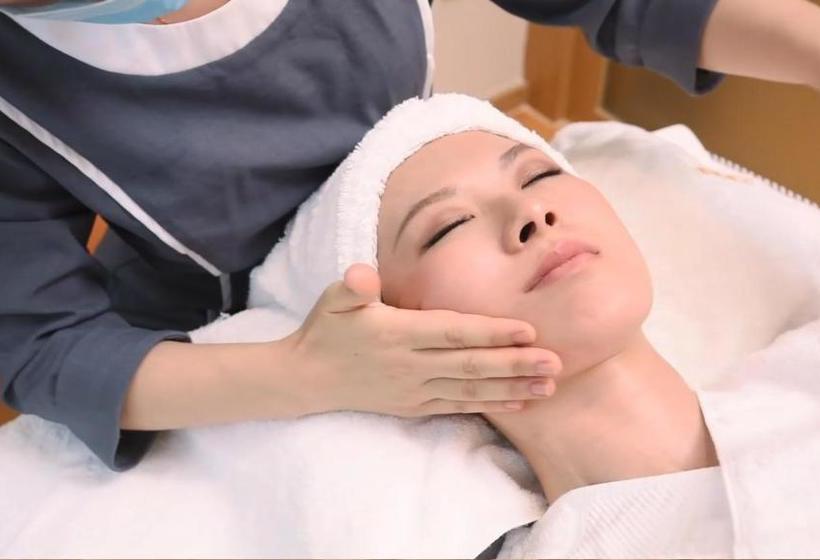 Cloud Land Apartment