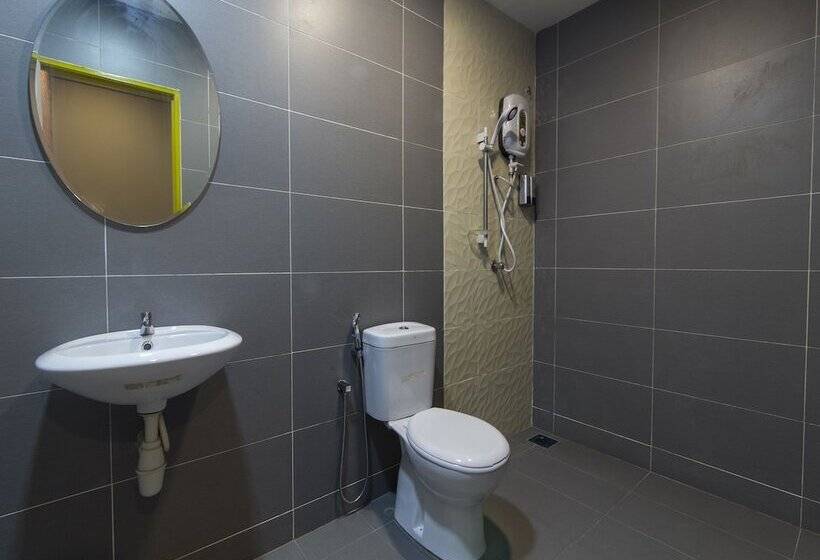 Oyo 876 Hotel Sanctuary