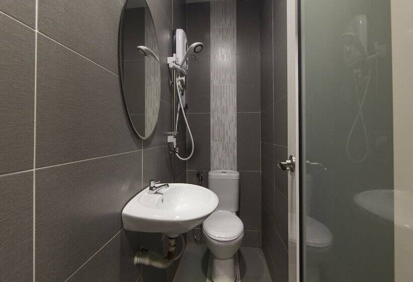 Oyo 876 Hotel Sanctuary