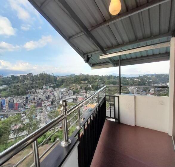 Hostel Lucky Star View Inn