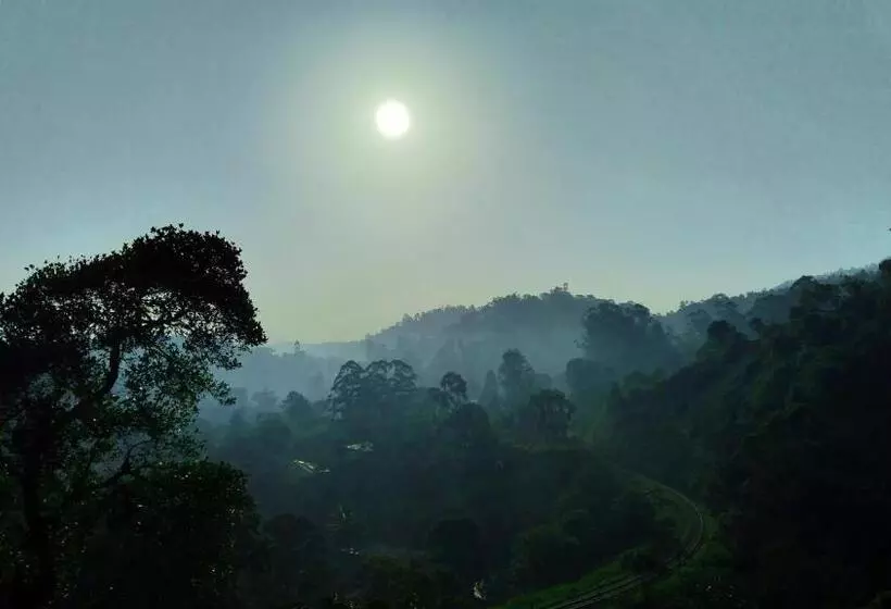 Retkeilymaja Lucky Star View Inn