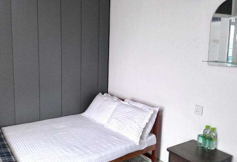 Hostel Lucky Star View Inn