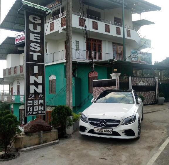 Hostel Lucky Star View Inn