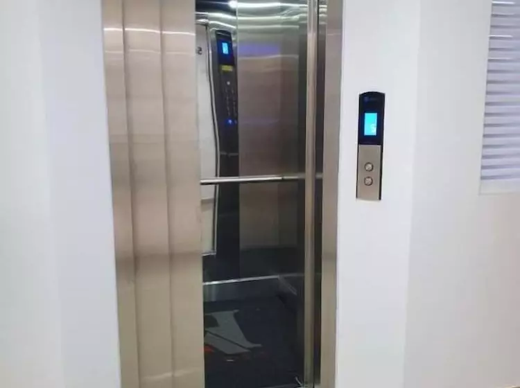 ホテル A1 Express