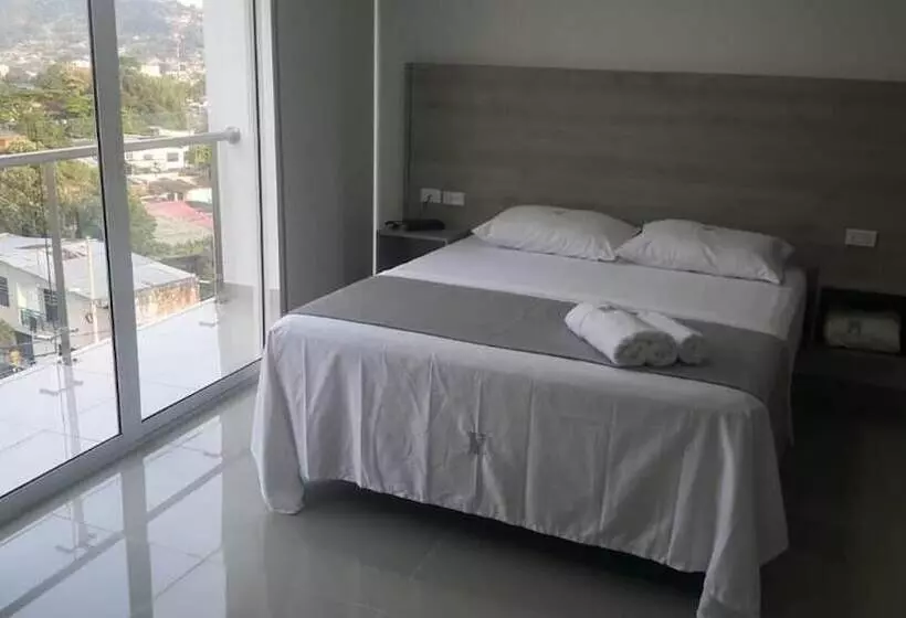 ホテル A1 Express