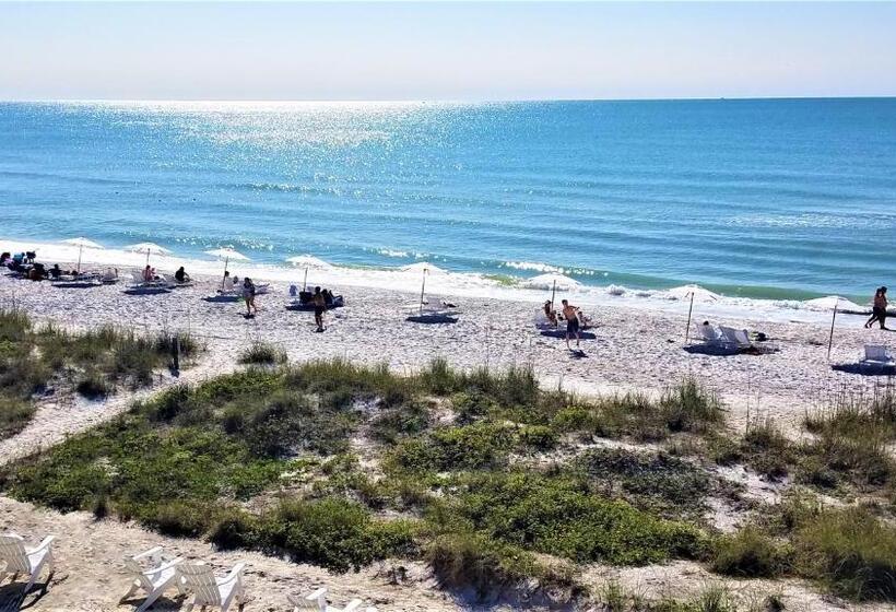 Отель Bali Hai Beachfront Resort And Spa