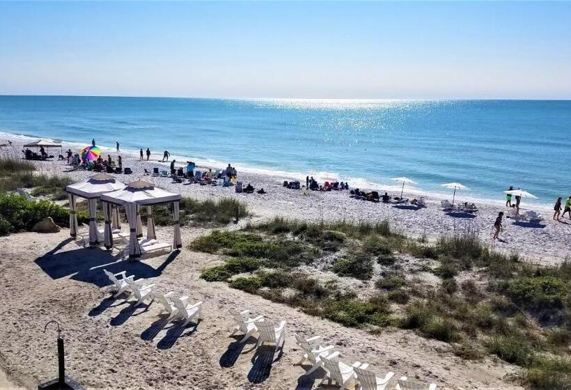 Отель Bali Hai Beachfront Resort And Spa